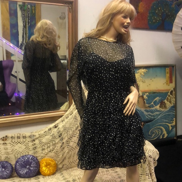 VINTAGE BLACK WITH WHITE POLKA DOT DRESS WITH RUFFLES ON SKIRT ADORABLE SIZE 8 - Picture 1 of 16